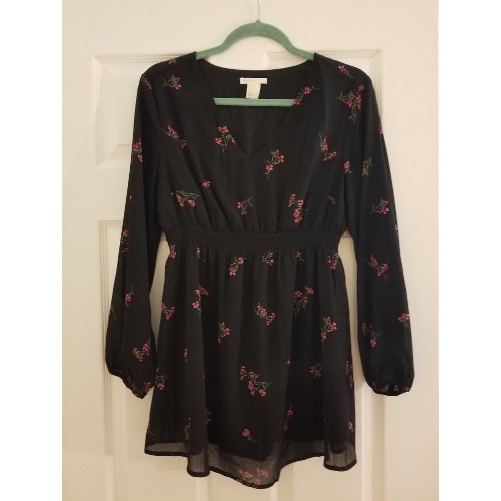 H&M maternity black floral blouse shirt top medium